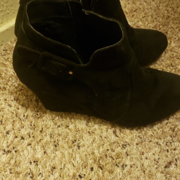 Wedge booties - Picture 2 of 2
